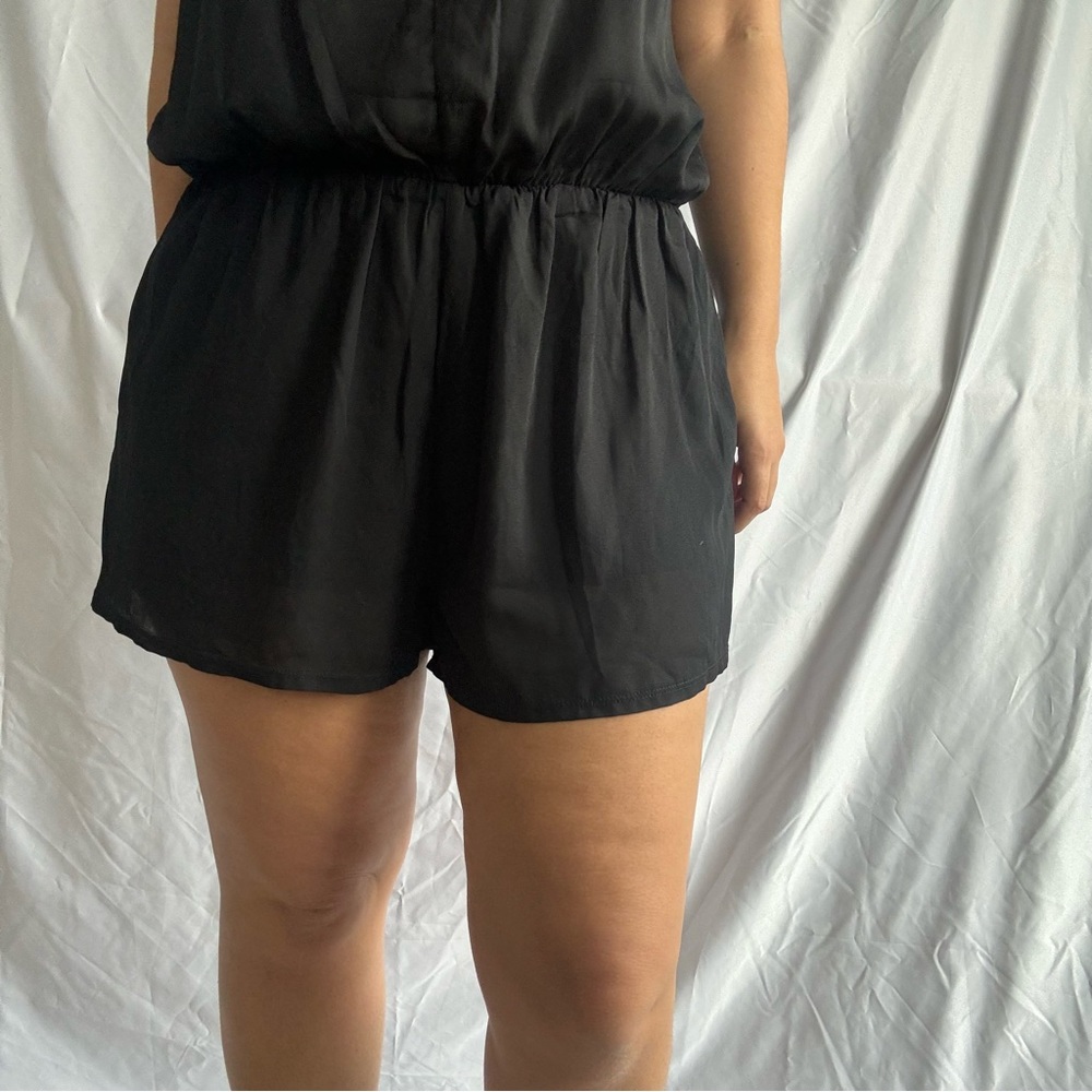 Black Backless Tie Back Romper with Gold Bead Lining - Picture 5 of 9